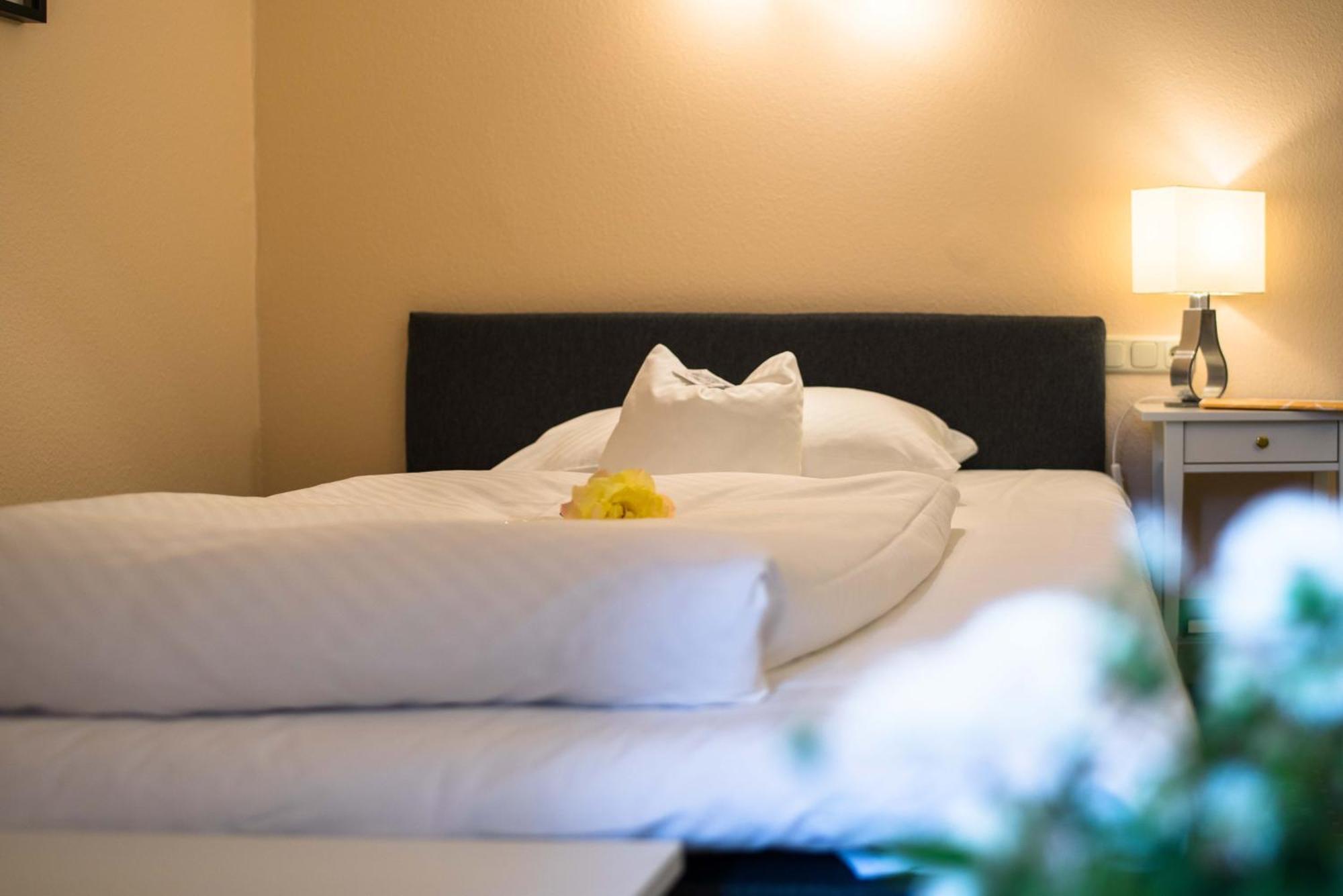 Hotel Leicht Biebelried 외부 사진