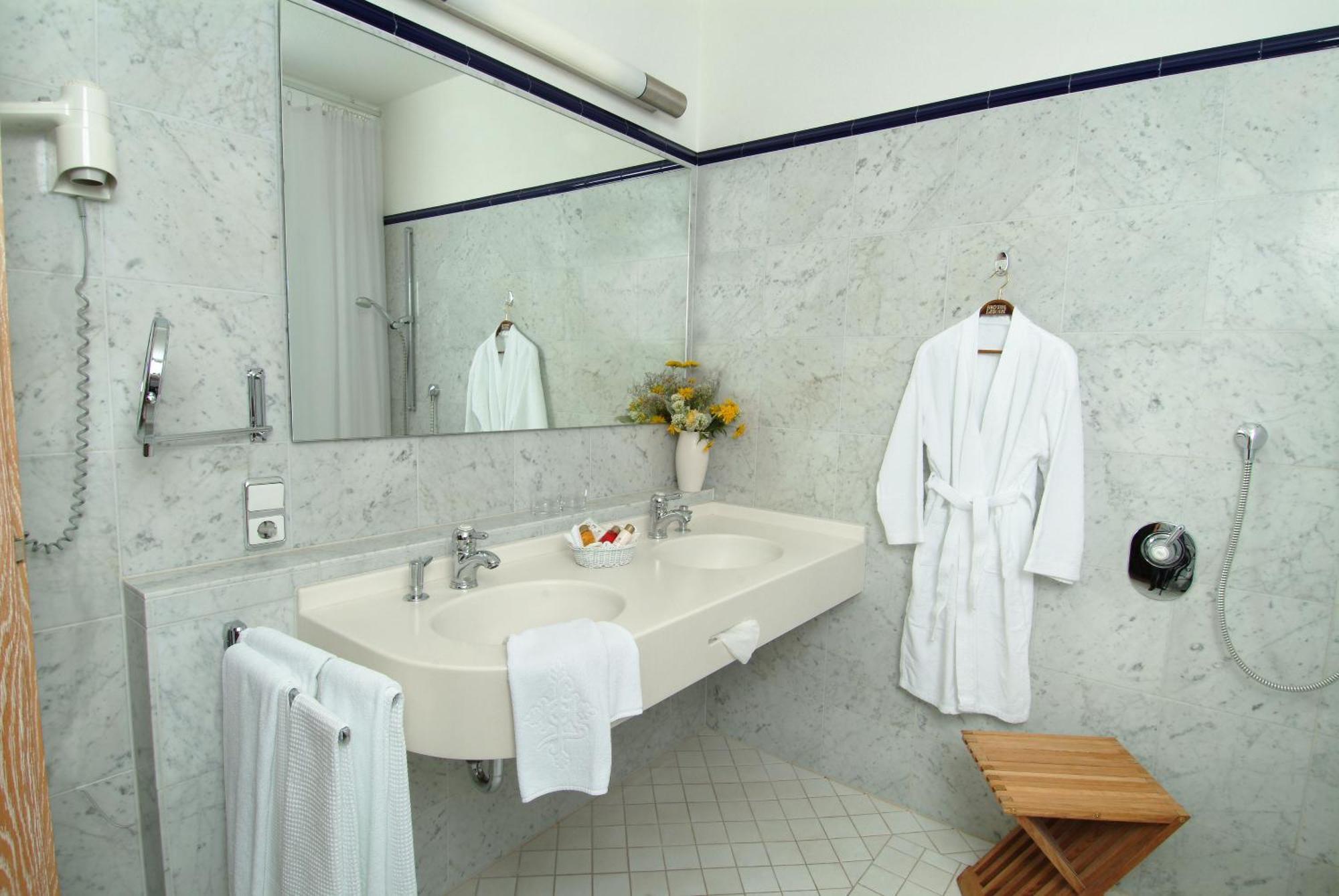 Hotel Leicht Biebelried 외부 사진