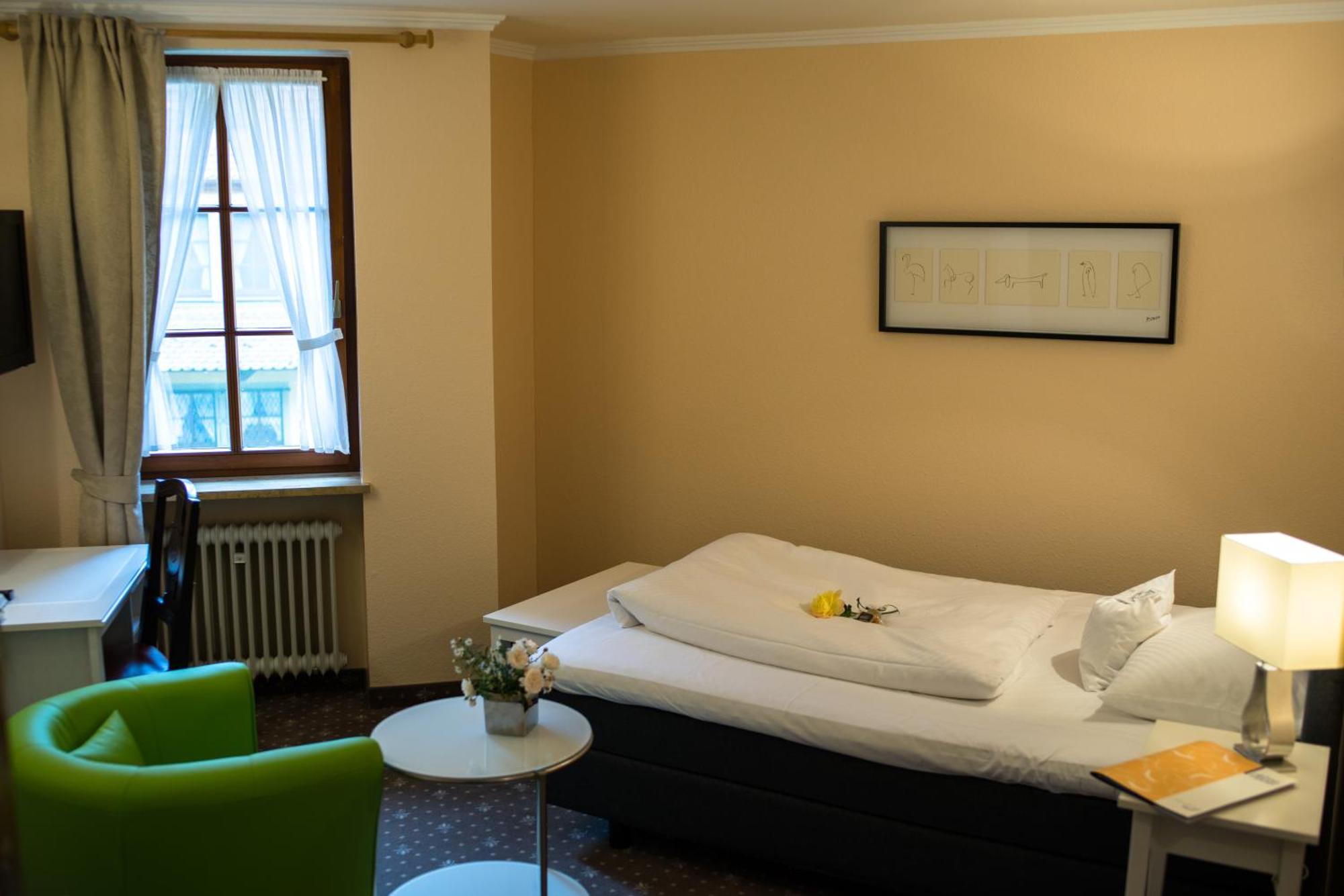 Hotel Leicht Biebelried 외부 사진